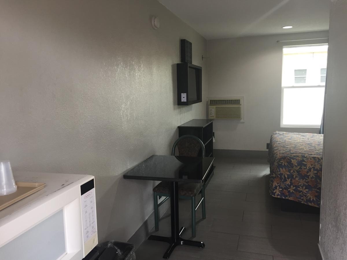 Fort Myers Inn מראה חיצוני תמונה